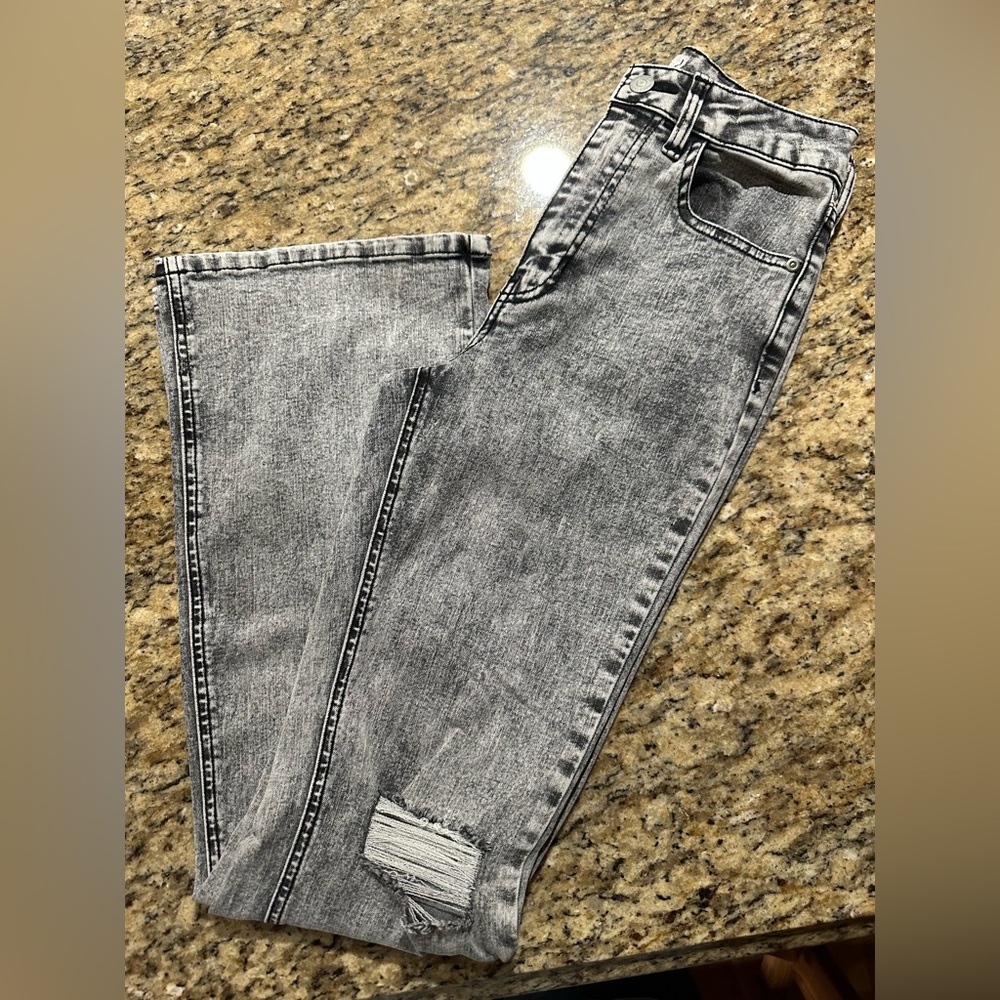 francesca’s jeans